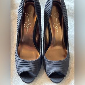 Jessica Simpson black fabric high heeled shoes